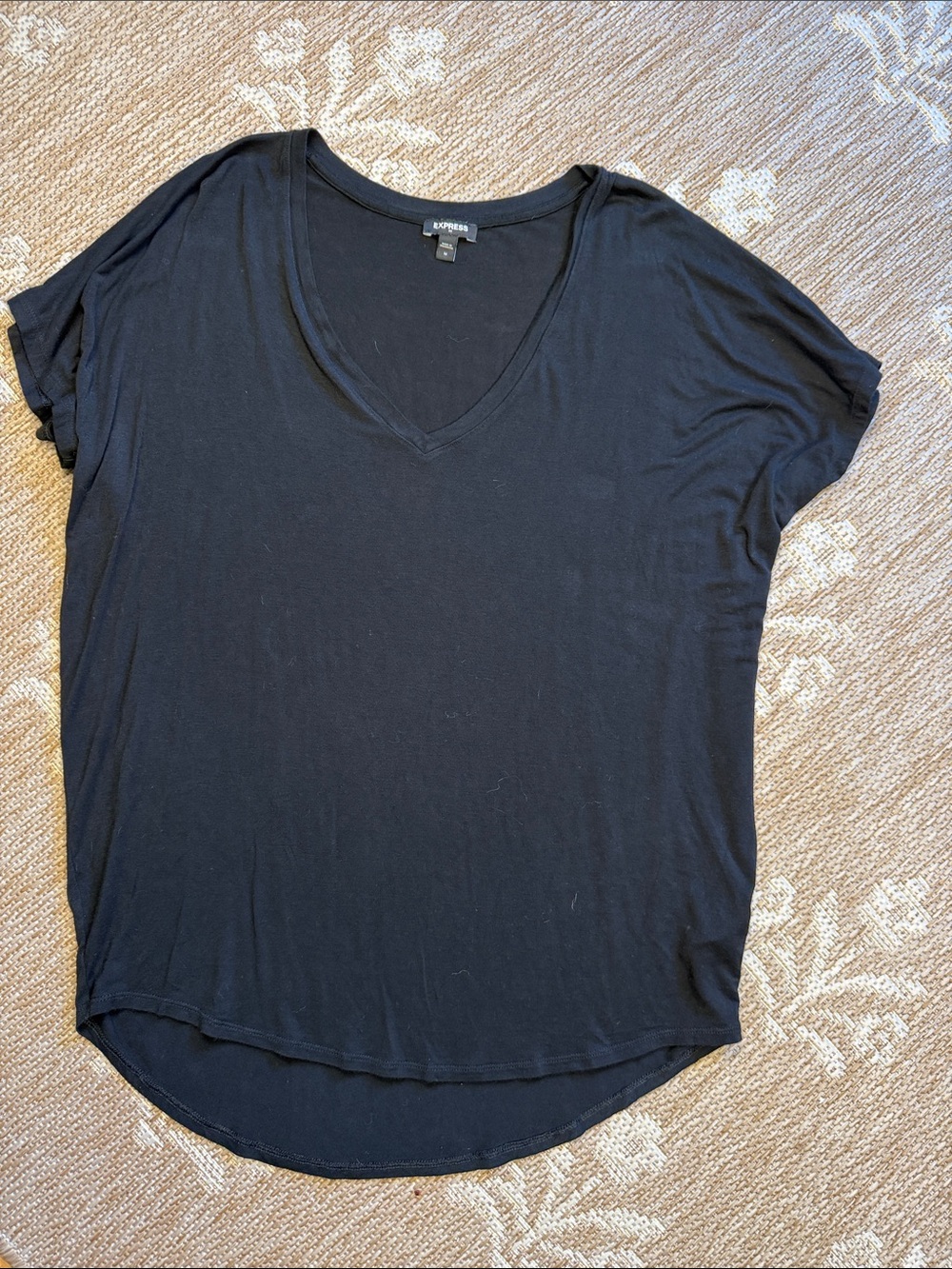 Express Black V-Neck Short Sleeve Tee